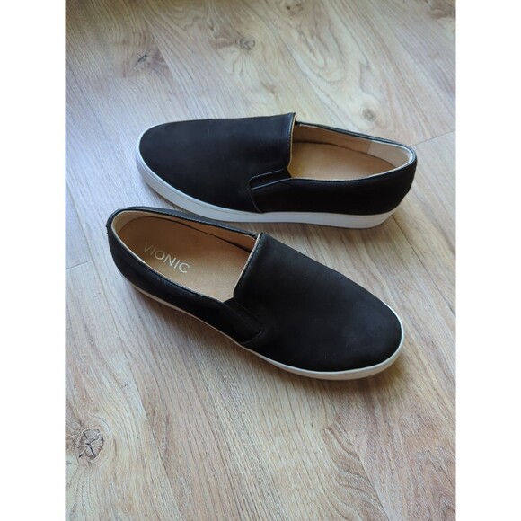 Vionic Midi Black Suede Slip On Comfort Sneaker Loafers Womens 9 - Picture 1 of 11